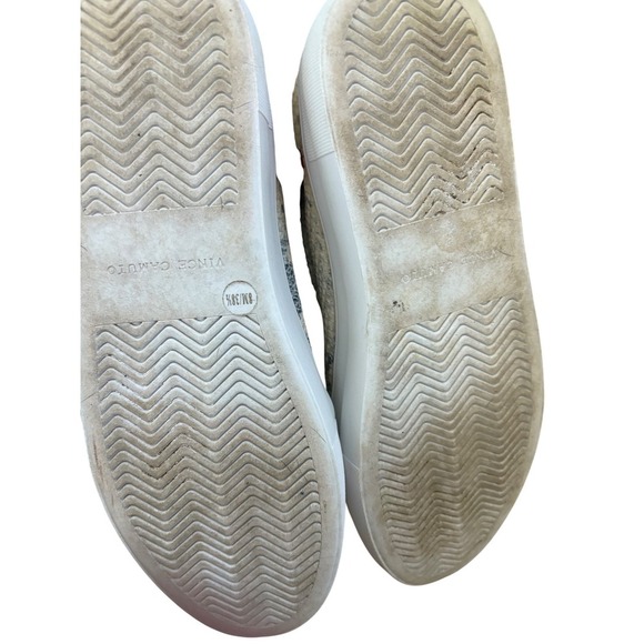 Vince Camuto Slip On Sneakers Snake Print Casual Comfort Shoes Size 8M - Picture 4 of 4